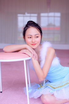 龙无目电影