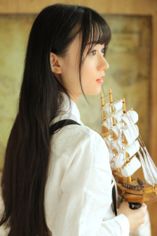 素描少女